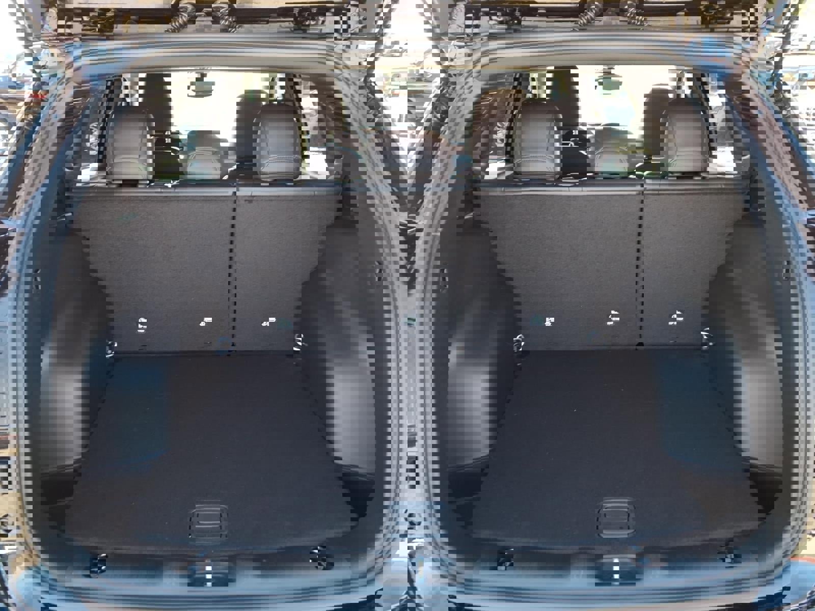 New 2026 Jeep Compass Latitude image 6