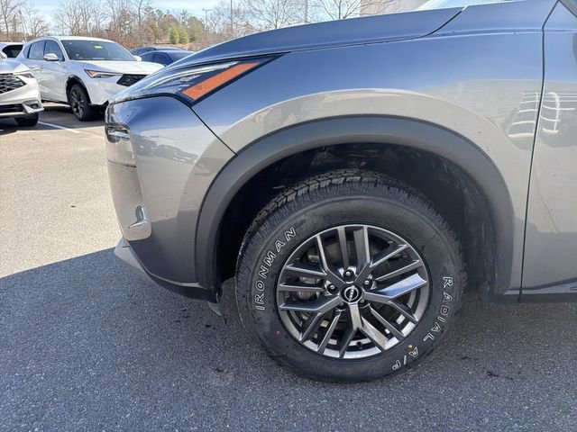 Used 2023 Nissan Rogue S image 7