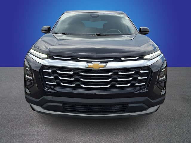 Used 2026 Chevrolet Equinox LT FWD image 2