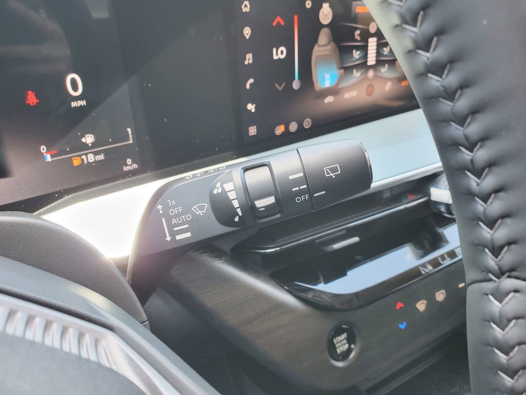 New 2025 Nissan Murano Platinum w/ Cargo Package image 26