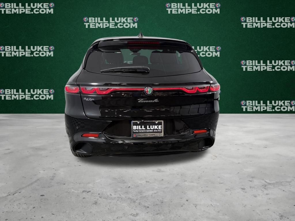 Used 2025 Alfa Romeo Tonale image 8