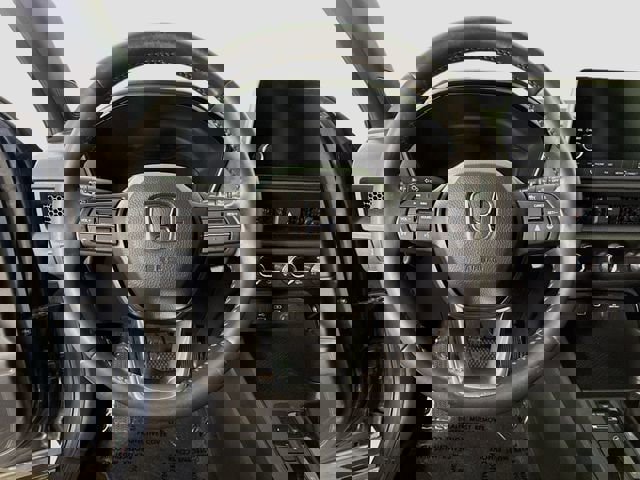 Used 2024 Honda CR-V Sport image 11