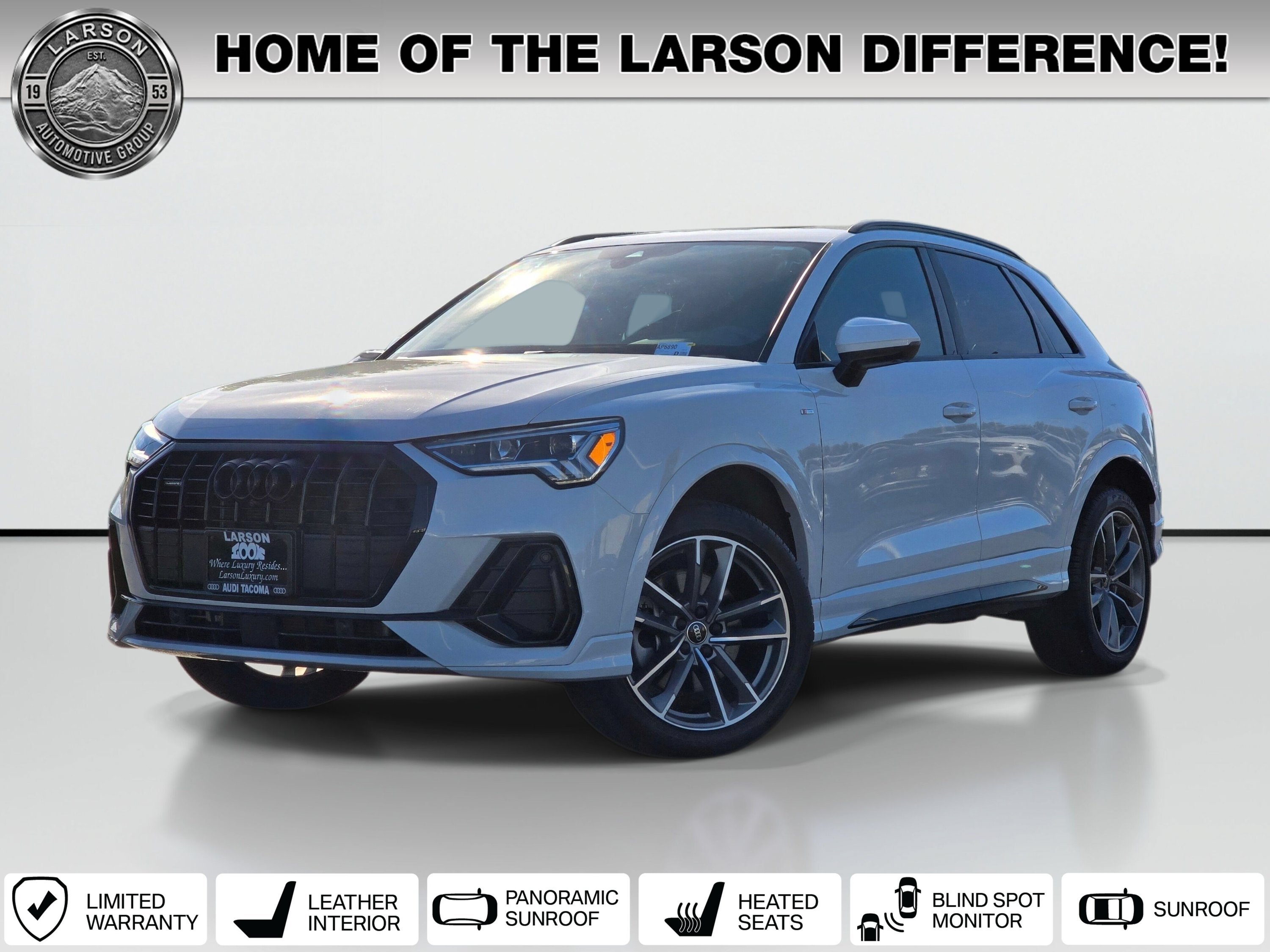 Used 2023 Audi Q3 2.0T Premium Plus w/ Premium Plus Package AWD/4WD image 1