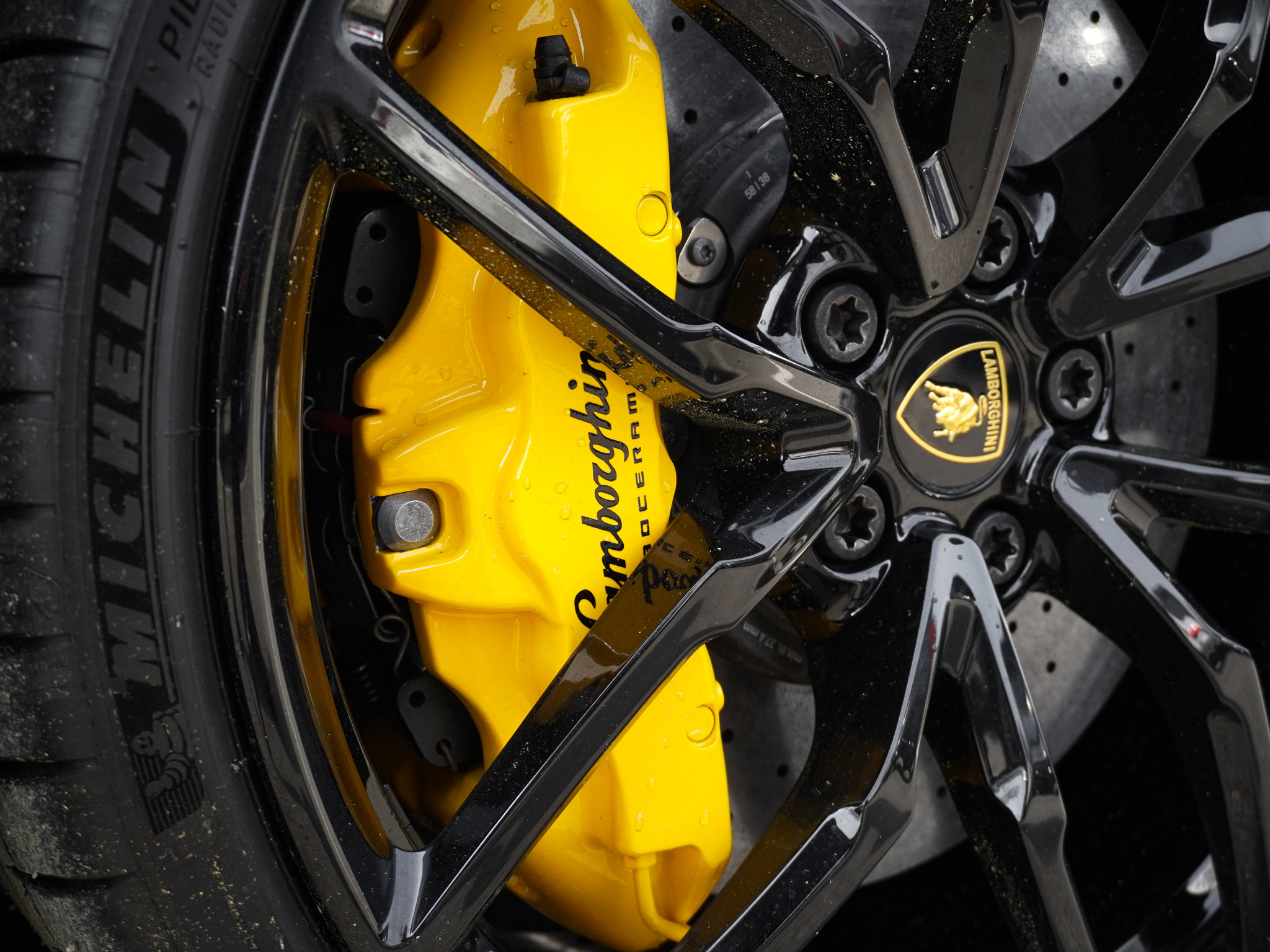 Used 2017 Lamborghini Huracan LP 610-4 image 15