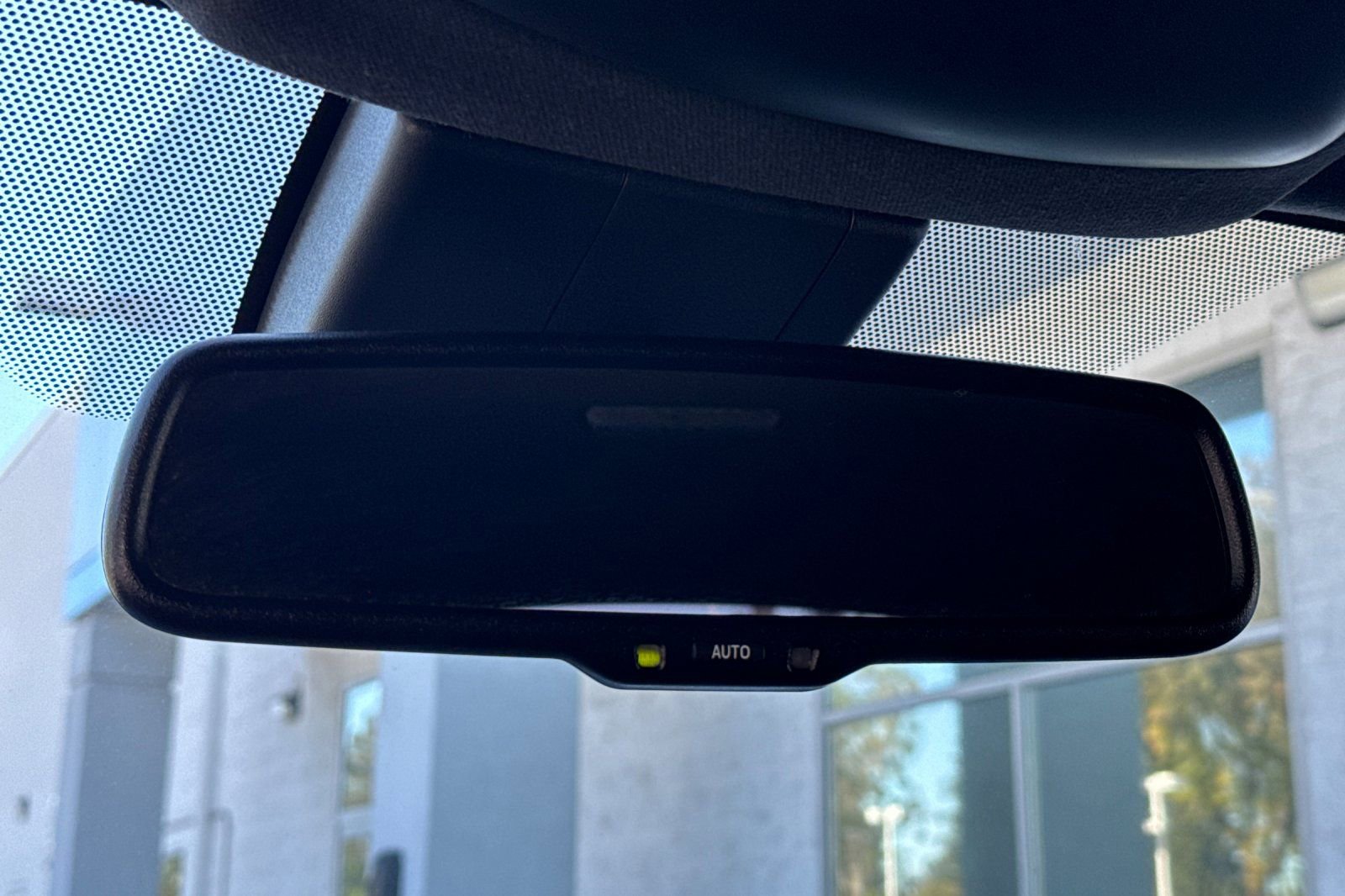 Used 2019 Toyota C-HR LE image 25