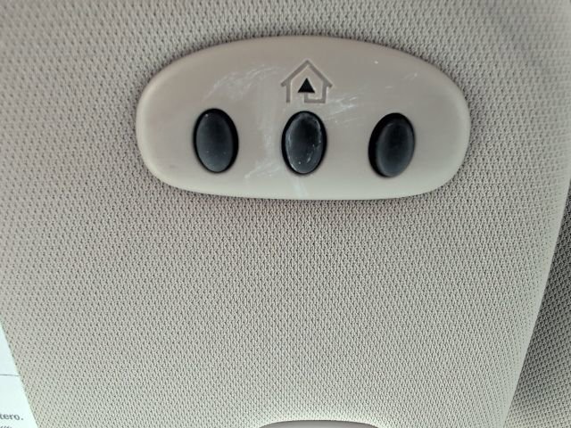 Used 2017 Lincoln MKX Reserve w/ Lincoln MKX Climate Package image 51