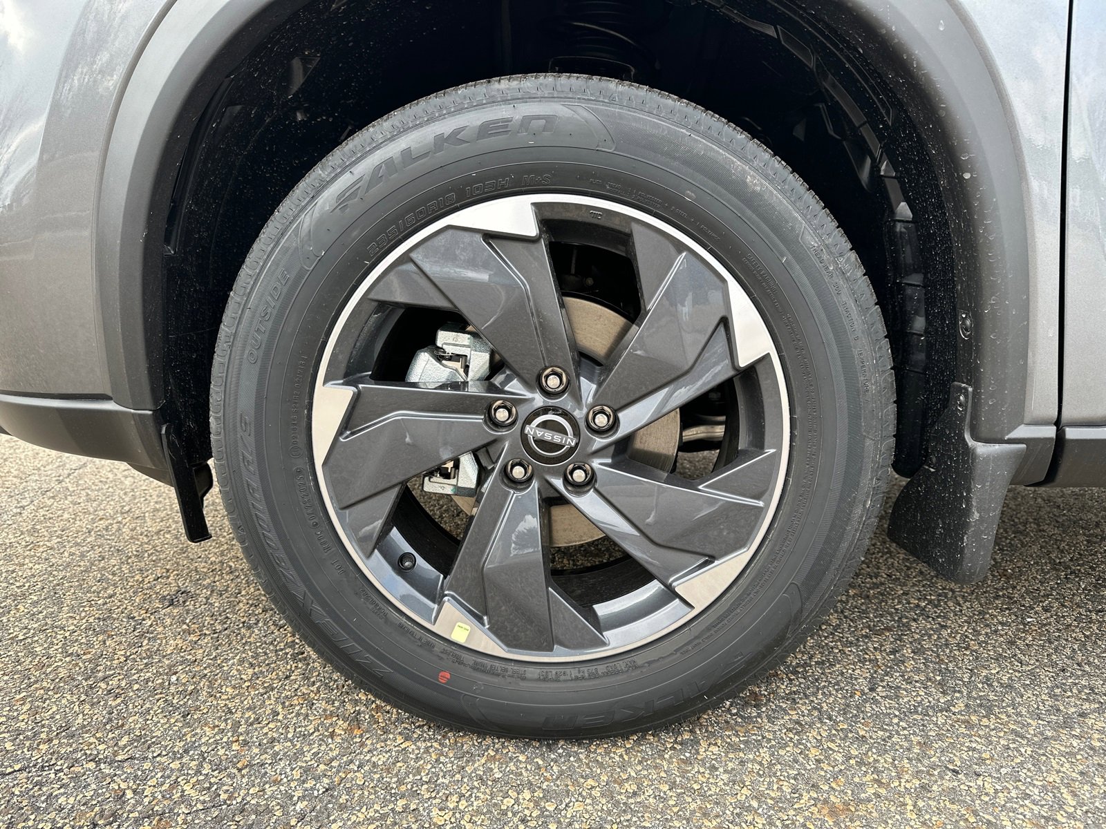 New 2026 Nissan Rogue SV w/ Cold Weather Package image 11