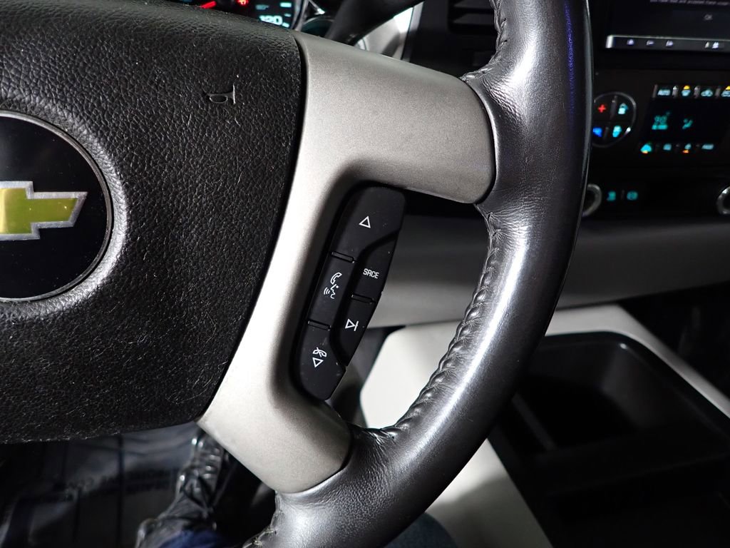 Used 2011 Chevrolet Silverado 2500 LT w/ Interior Plus Package image 29