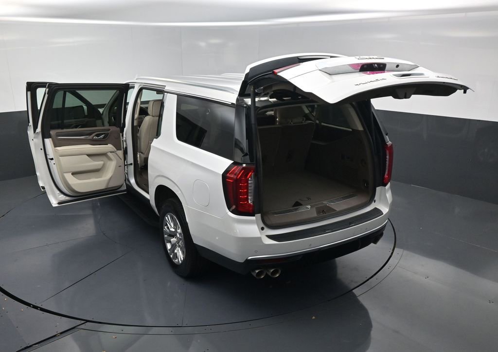 Used 2022 GMC Yukon XL Denali AWD/4WD image 22