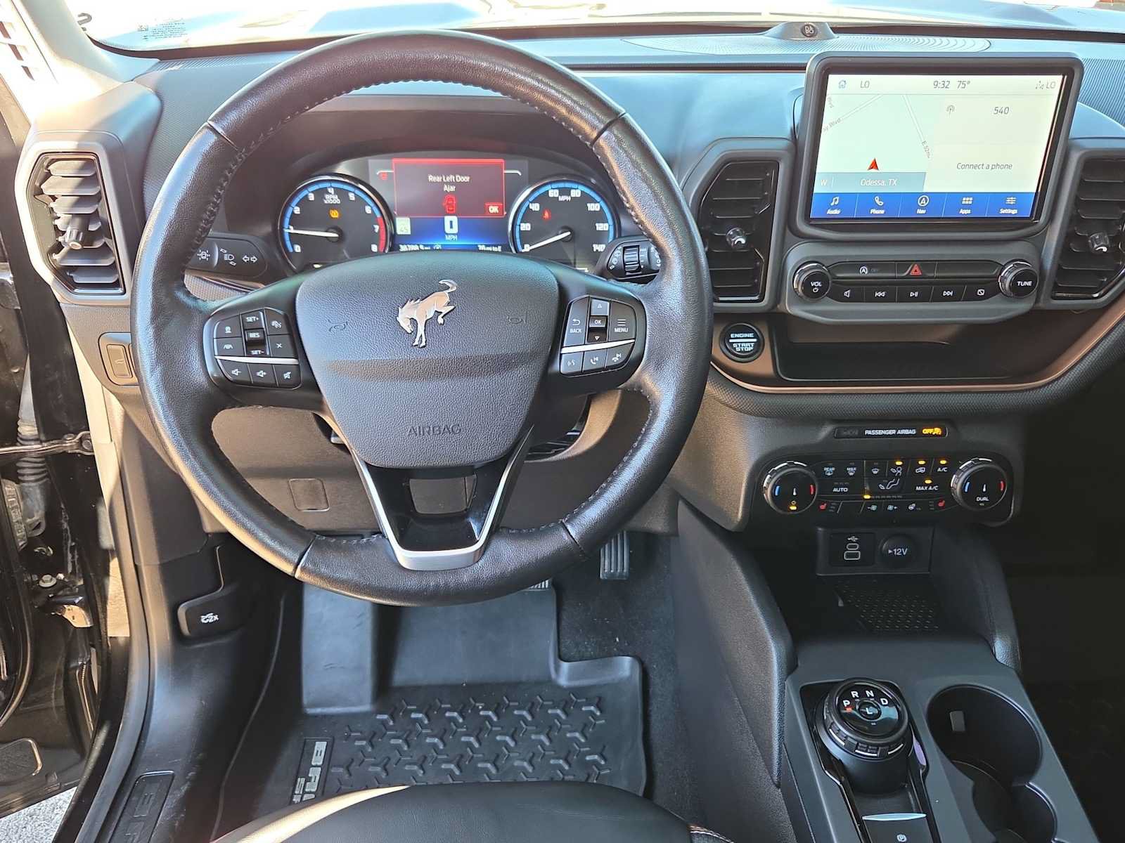 Used 2023 Ford Bronco Sport Outer Banks w/ Tech Package AWD/4WD image 12