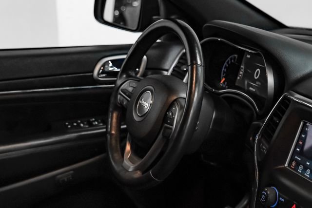 Used 2018 Jeep Grand Cherokee Limited RWD image 16