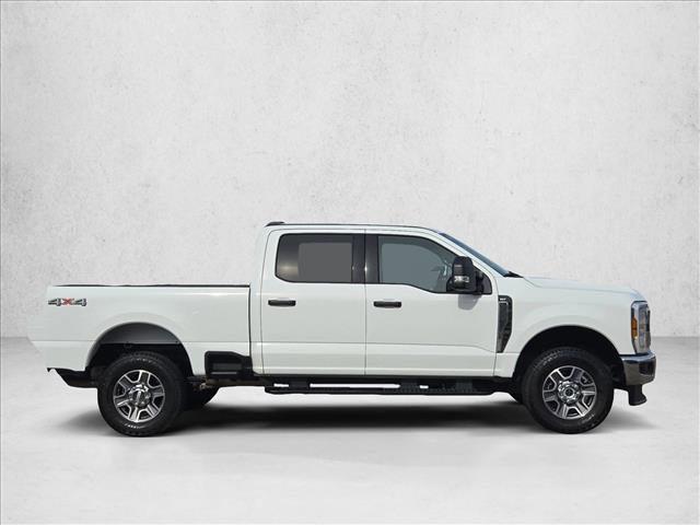 Used 2025 Ford F250 XLT image 4