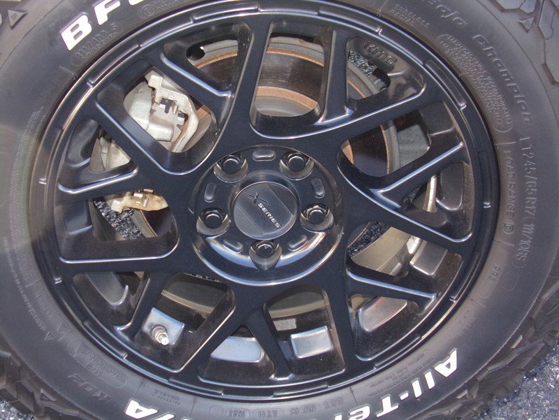 Used 2019 Toyota RAV4 LE AWD/4WD image 17