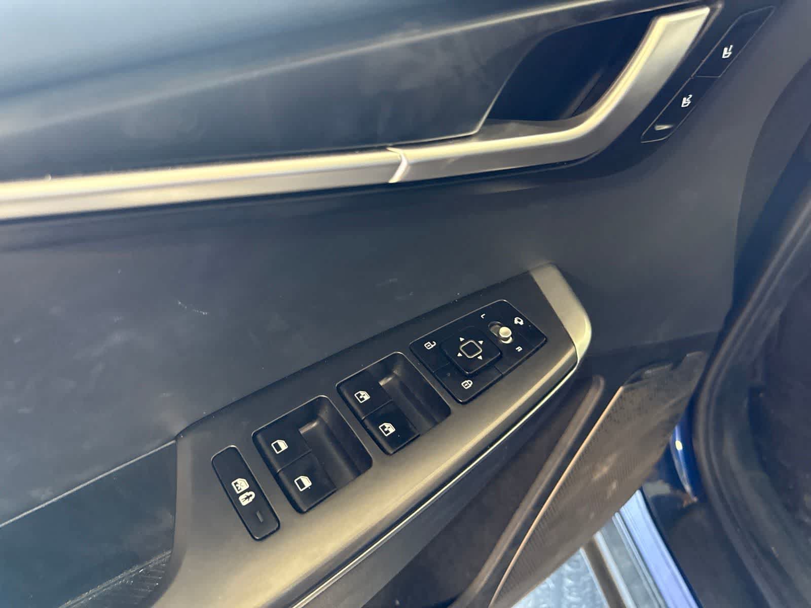 Used 2023 Kia EV6 Wind RWD image 16