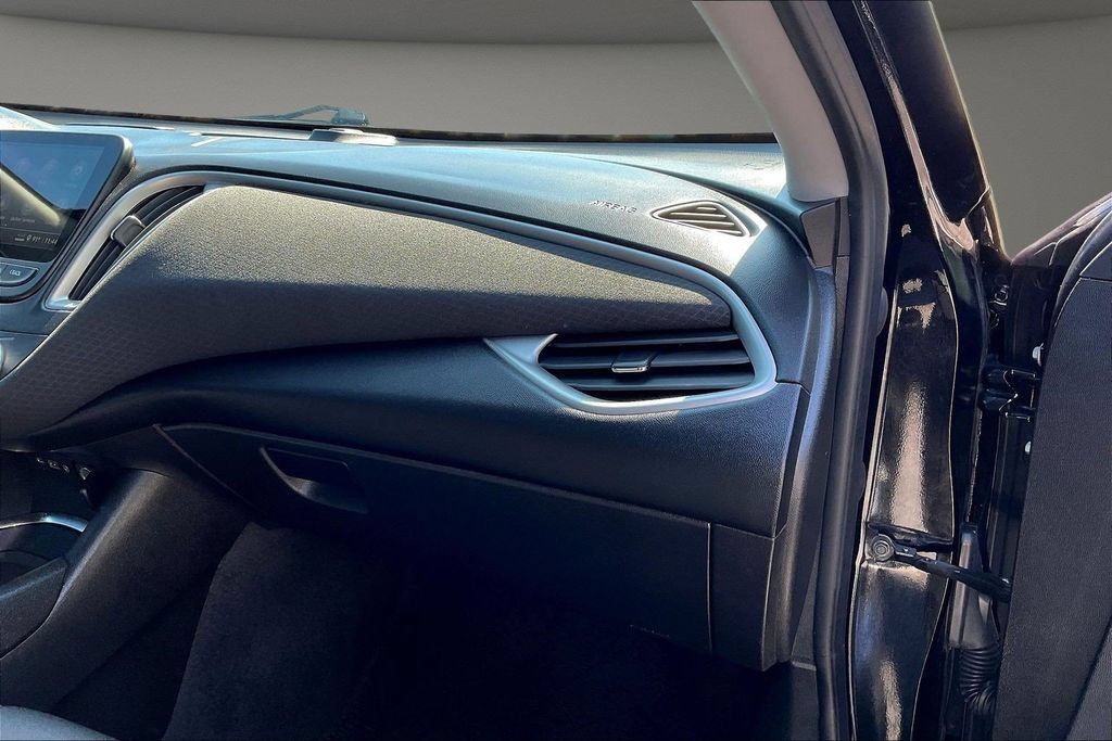 Used 2025 Chevrolet Malibu LT FWD image 29