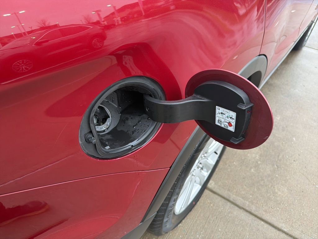 Certified 2018 Ford Explorer XLT w/ Equipment Group 201A image 44