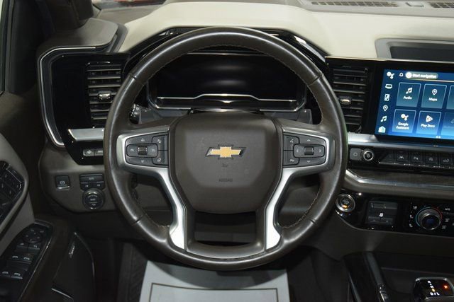 Used 2023 Chevrolet Silverado 1500 LTZ w/ LTZ Premium Package image 37