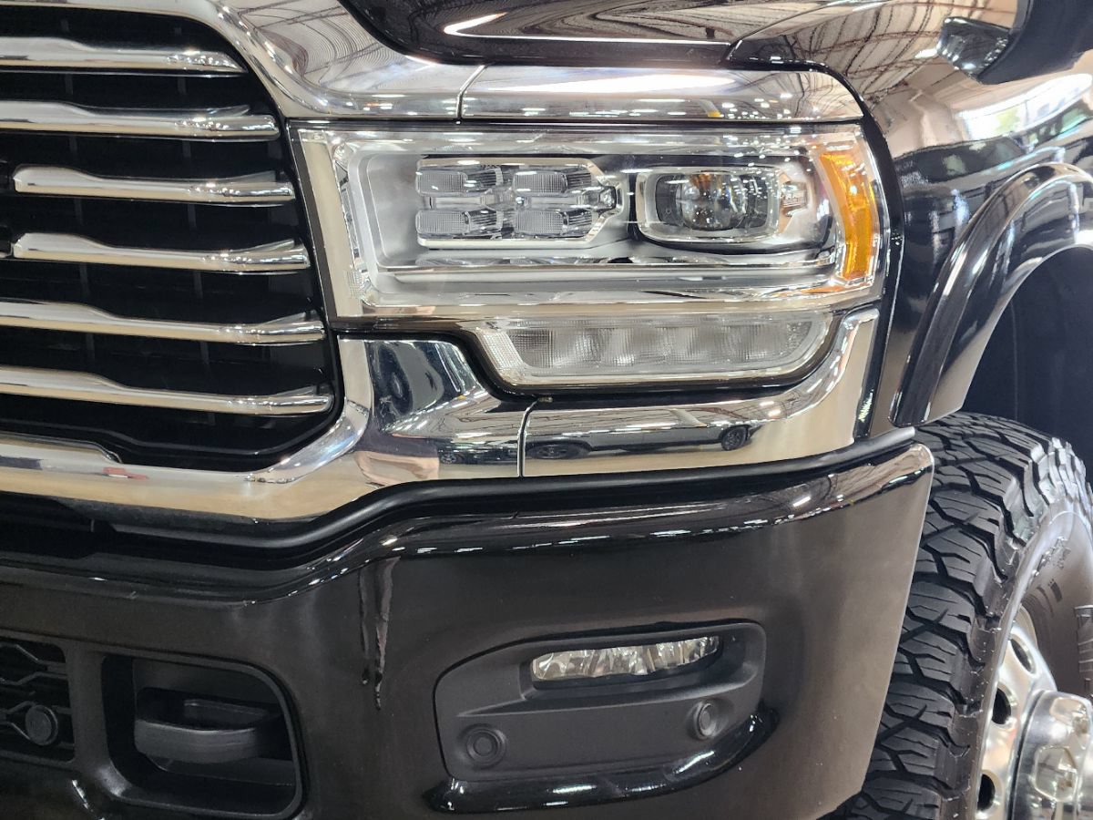 Used 2024 RAM 3500 Limited w/ Towing Technology Group AWD/4WD image 22