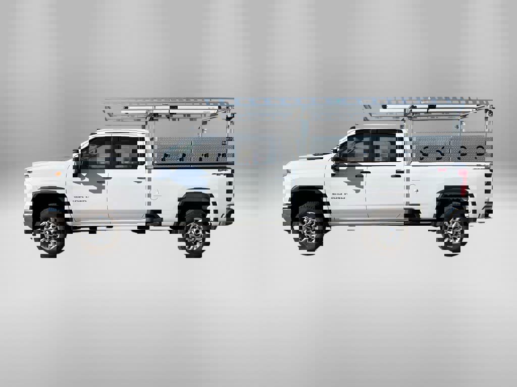 Used 2025 Chevrolet Silverado 2500 W/T w/ WT/CX Safety Package AWD/4WD image 2