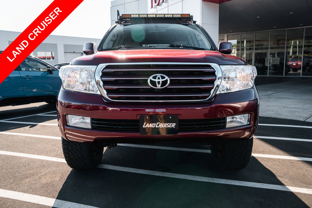 Used 2008 Toyota Land Cruiser AWD/4WD image 2