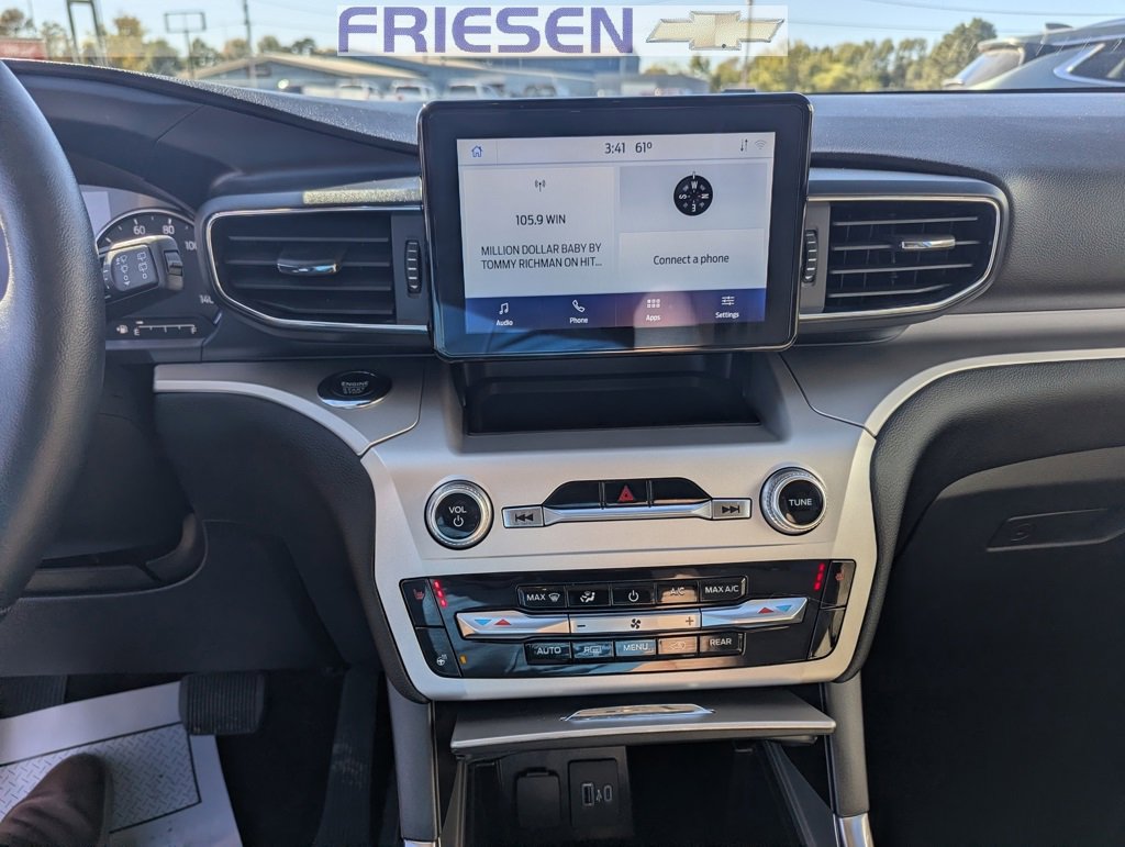 Used 2022 Ford Explorer XLT w/ Equipment Group 202A image 11