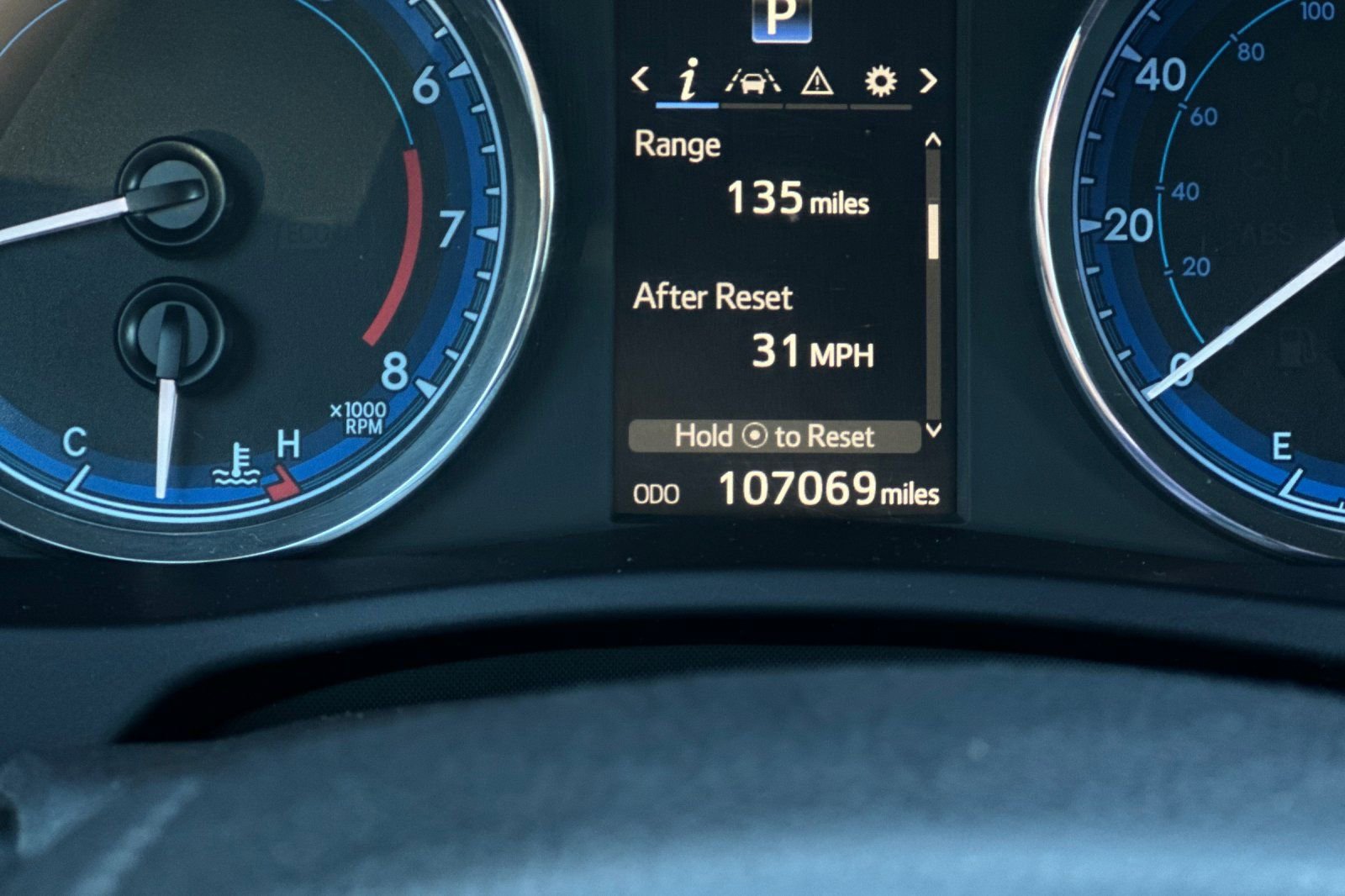 Used 2017 Toyota Corolla SE w/ Carpet Mat Package (TMS) image 26