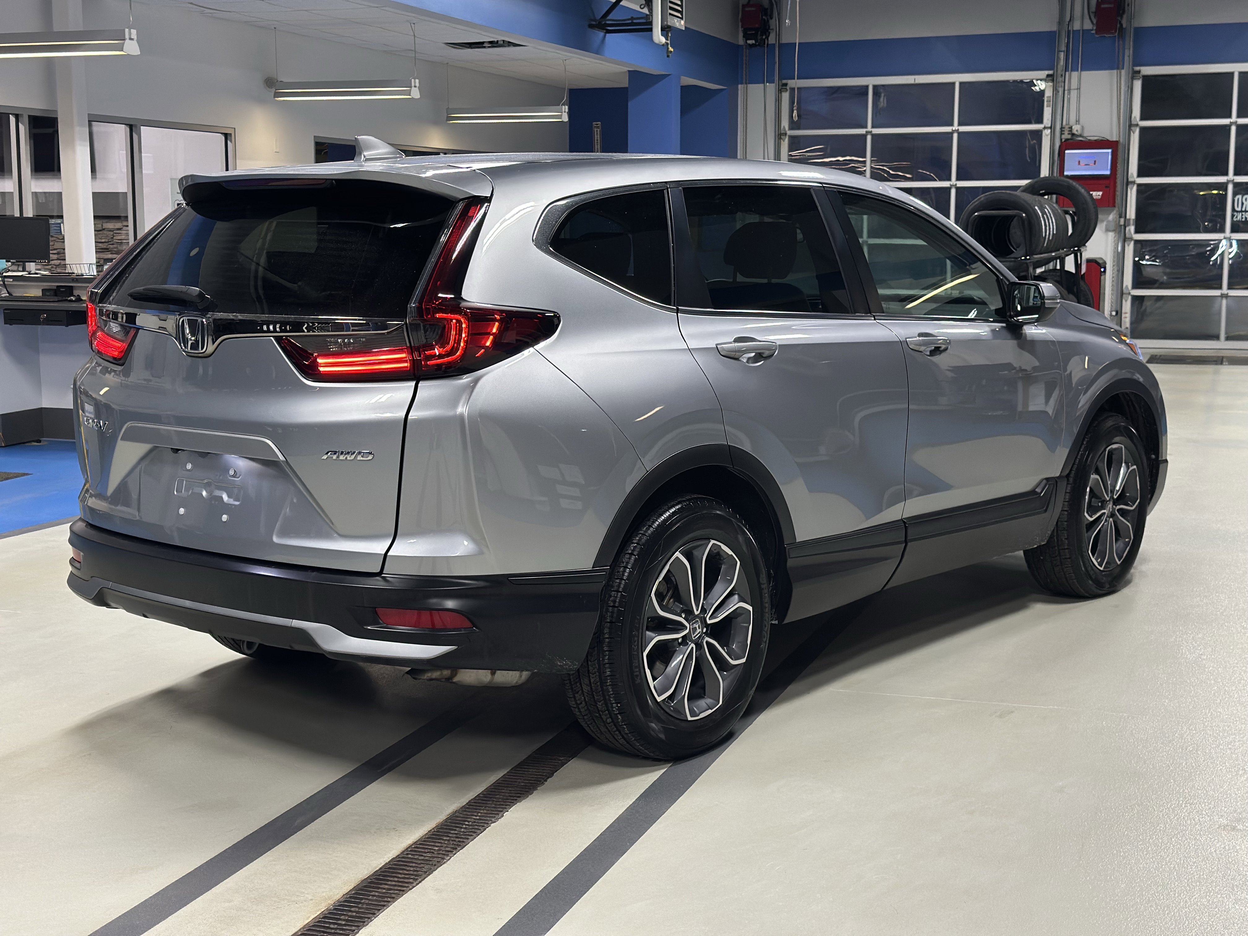 Used 2022 Honda CR-V EX image 4