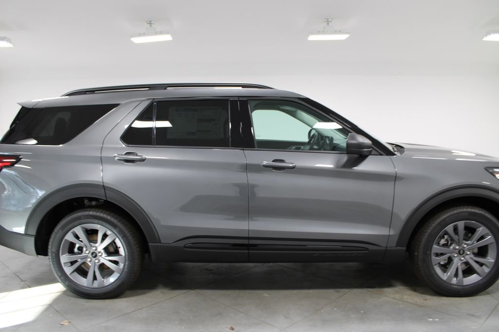 New 2026 Ford Explorer Active w/ Active Comfort Package image 10
