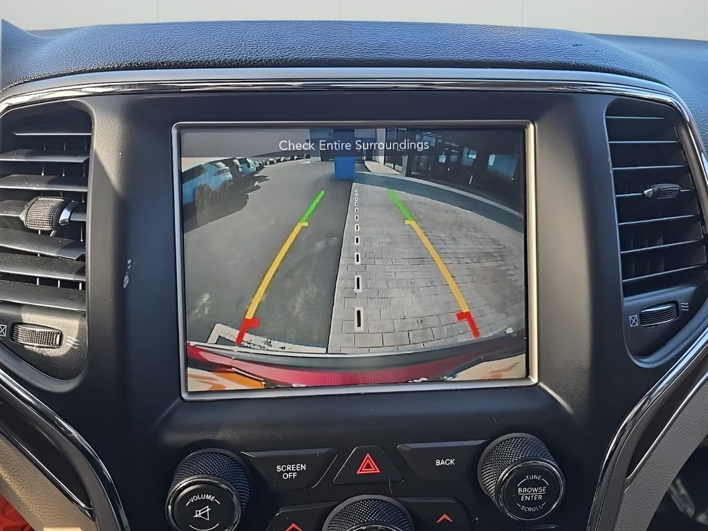 Used 2014 Jeep Grand Cherokee Limited w/ Luxury Group II image 26