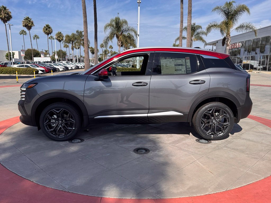 New 2026 Nissan Kicks SR FWD image 5