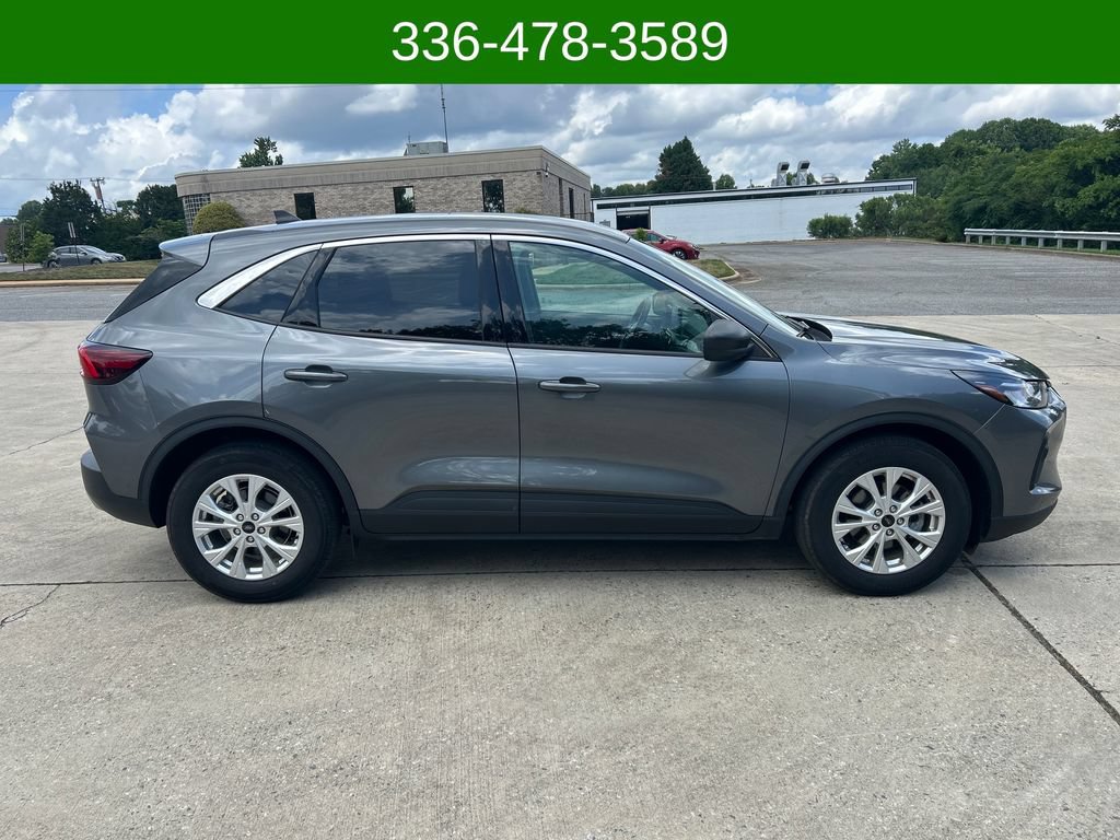 Used 2024 Ford Escape Active FWD image 6