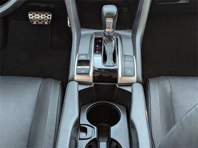 Used 2019 Honda Civic Touring image 18