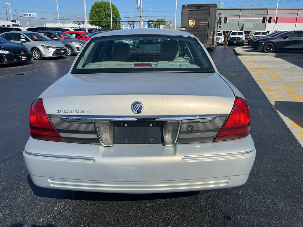 Used 2011 Mercury Grand Marquis LS image 8