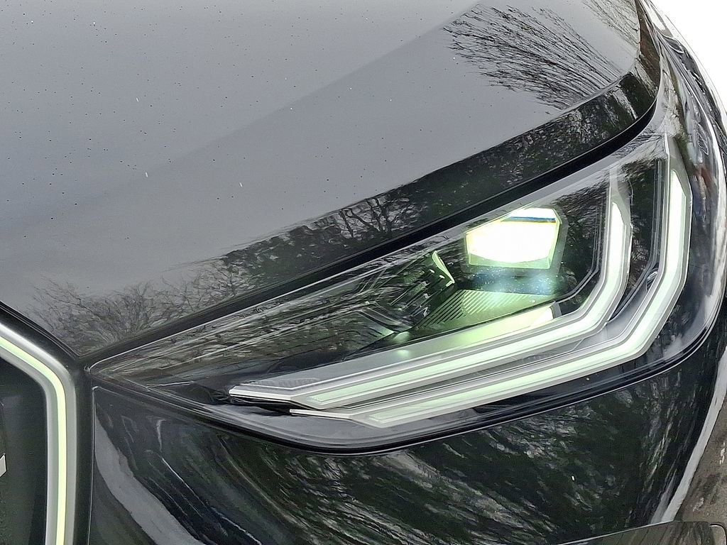 Used 2025 BMW X3 xDrive30i w/ Premium Package image 10