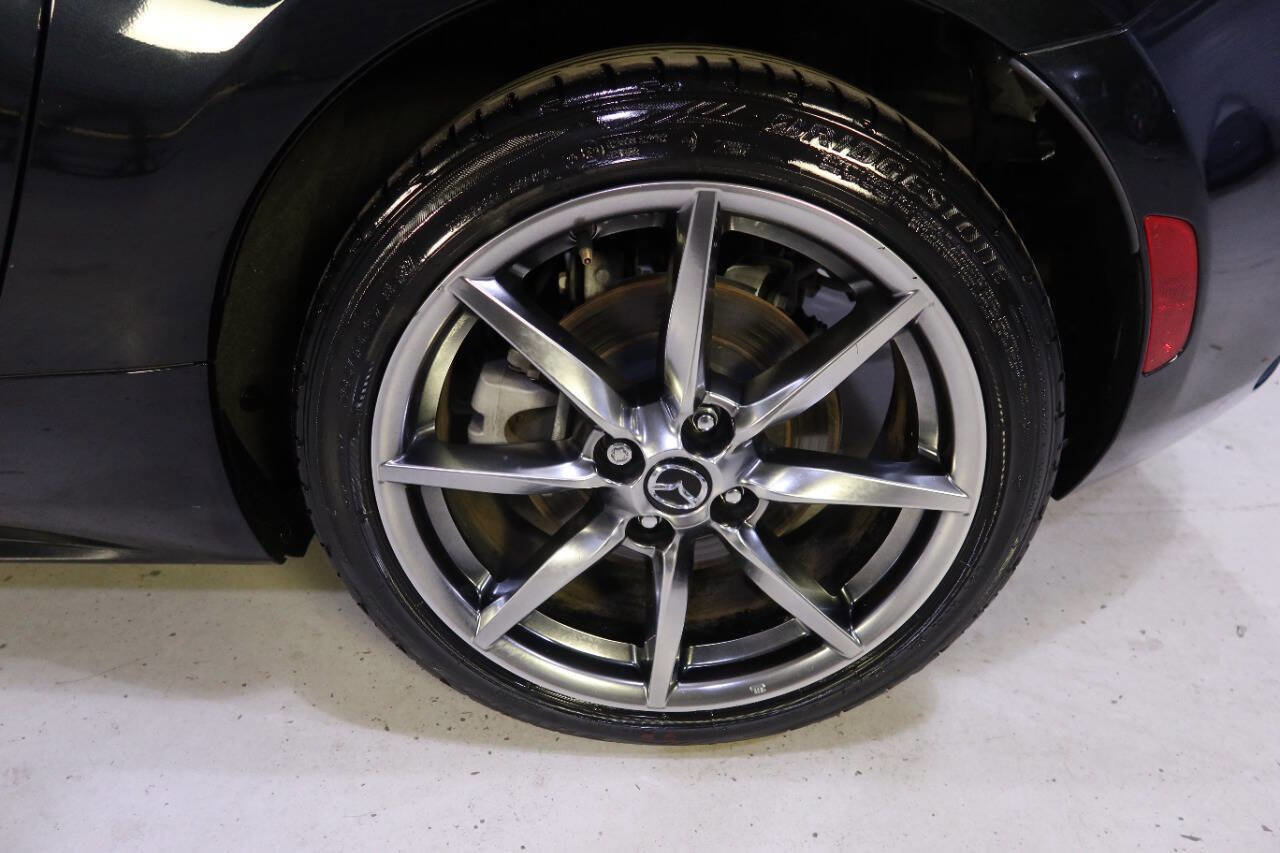 Used 2022 MAZDA MX-5 Miata RF Grand Touring image 30