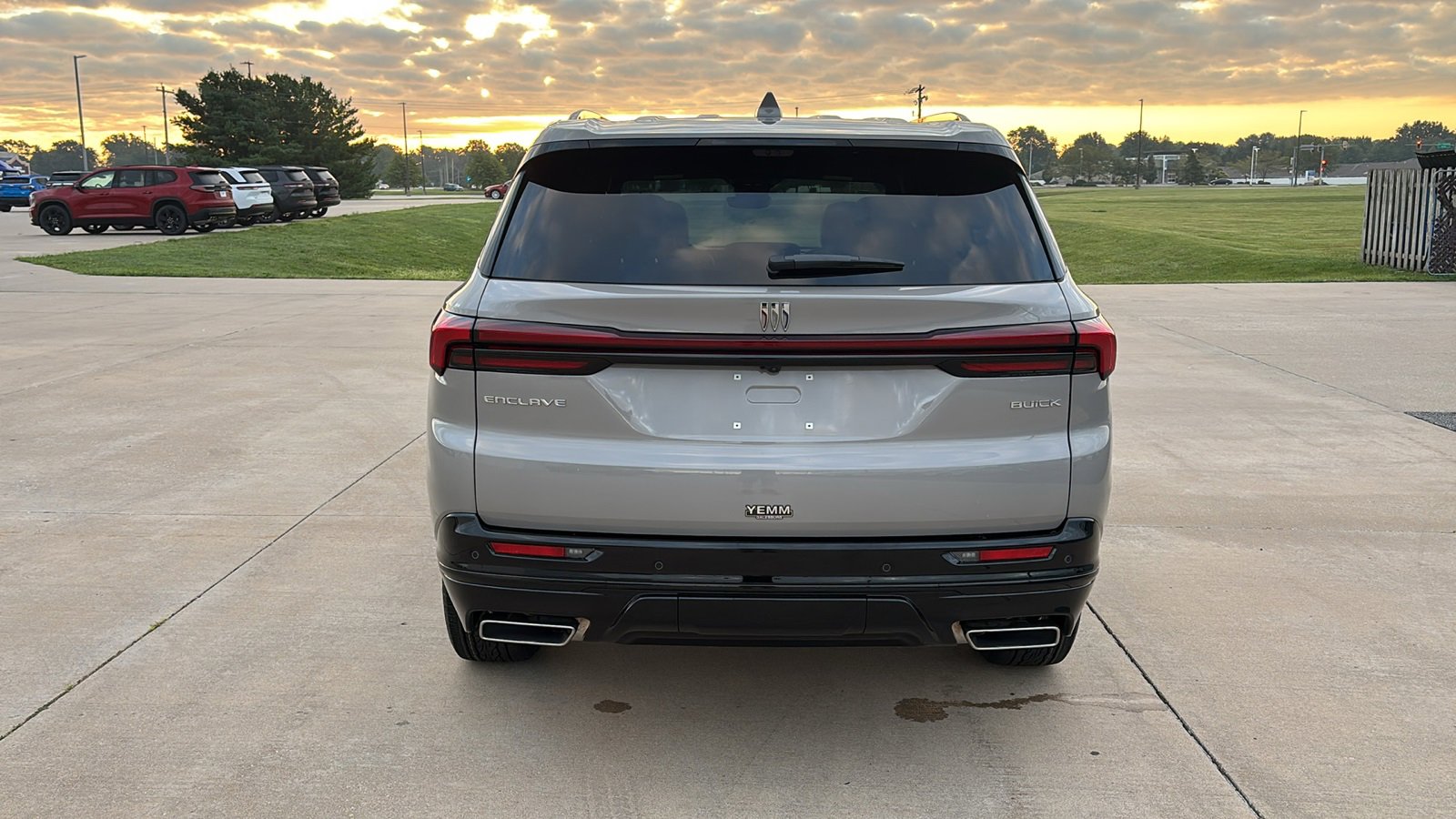 New 2026 Buick Enclave Sport Touring w/ Power Package image 8