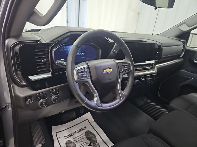 Used 2025 Chevrolet Silverado 1500 LT image 34