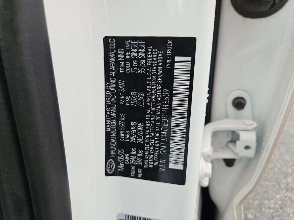 Used 2025 Hyundai Santa Cruz SEL FWD image 31