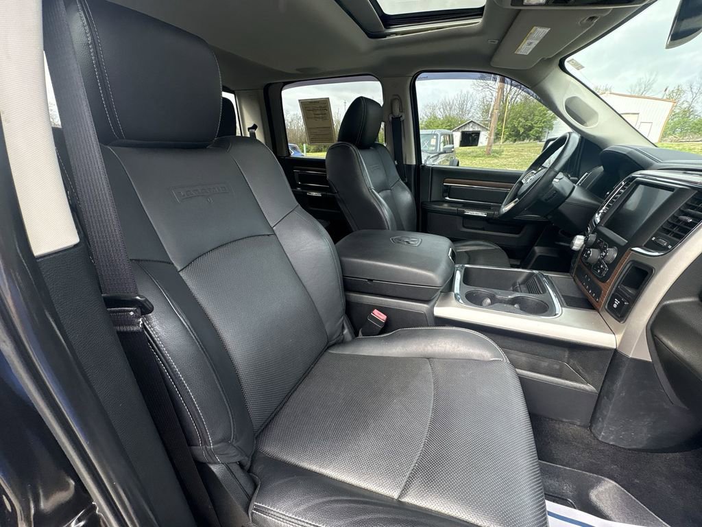 Used 2017 RAM 1500 Laramie w/ Convenience Group image 24