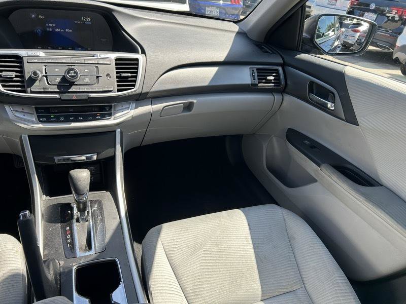 Used 2015 Honda Accord LX image 12