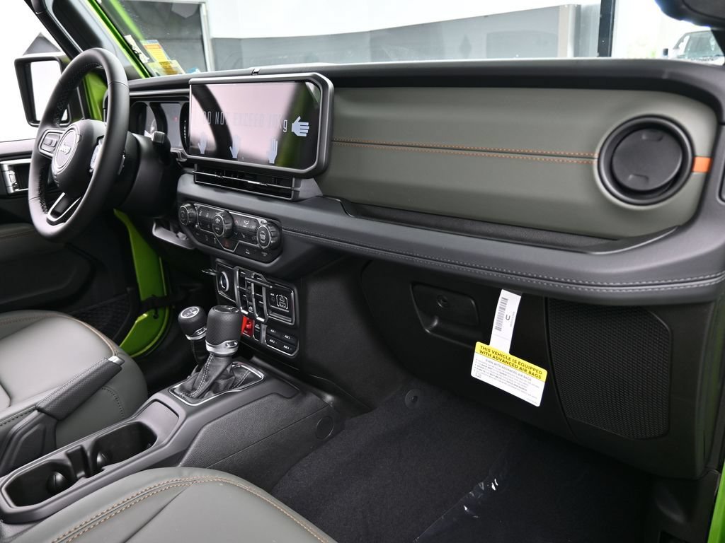 New 2026 Jeep Gladiator Mojave AWD/4WD image 39