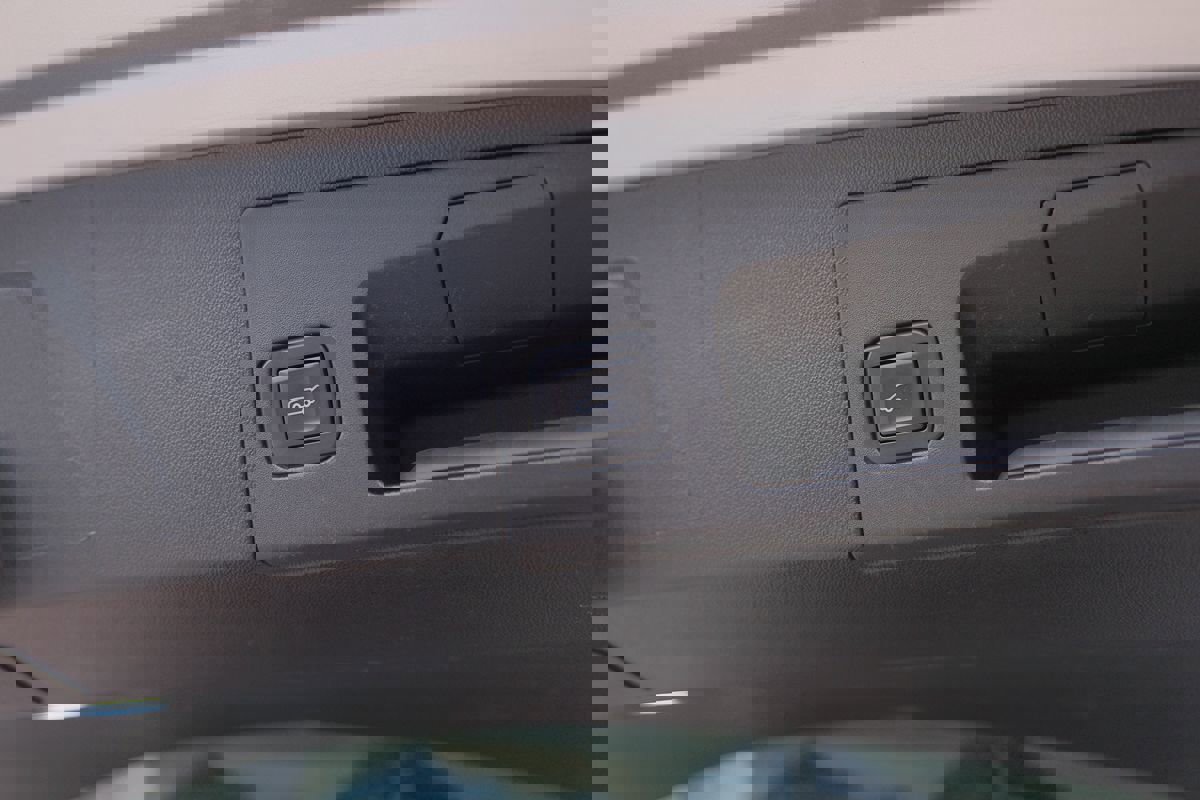 Used 2019 Cadillac XT5 FWD image 36