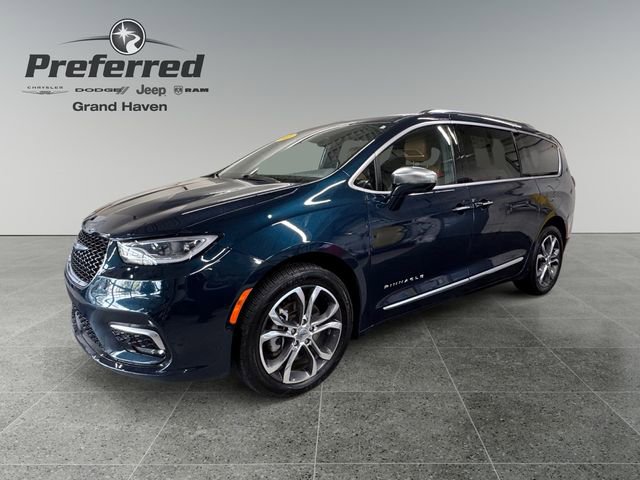 Used 2022 Chrysler Pacifica Pinnacle image 10