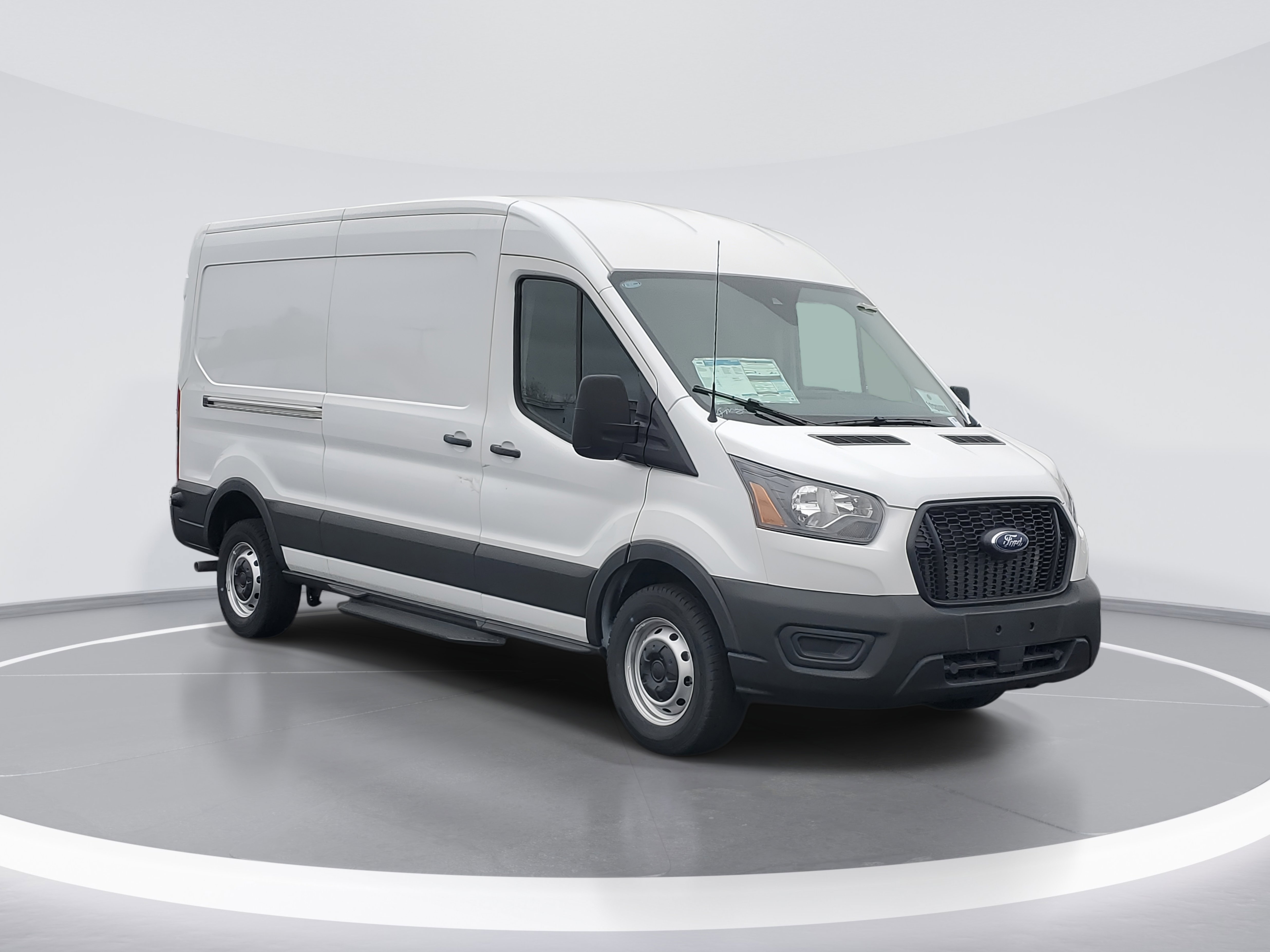 New 2024 Ford Transit 250 148 Medium Roof video 2