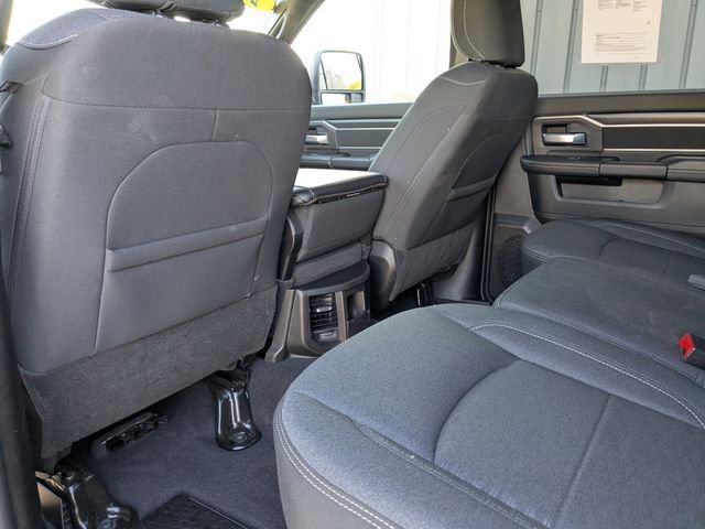 Used 2025 RAM 2500 Big Horn AWD/4WD image 24