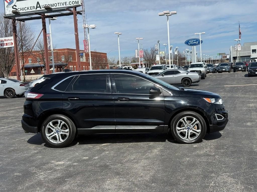 Used 2017 Ford Edge Titanium w/ Technology Package image 5