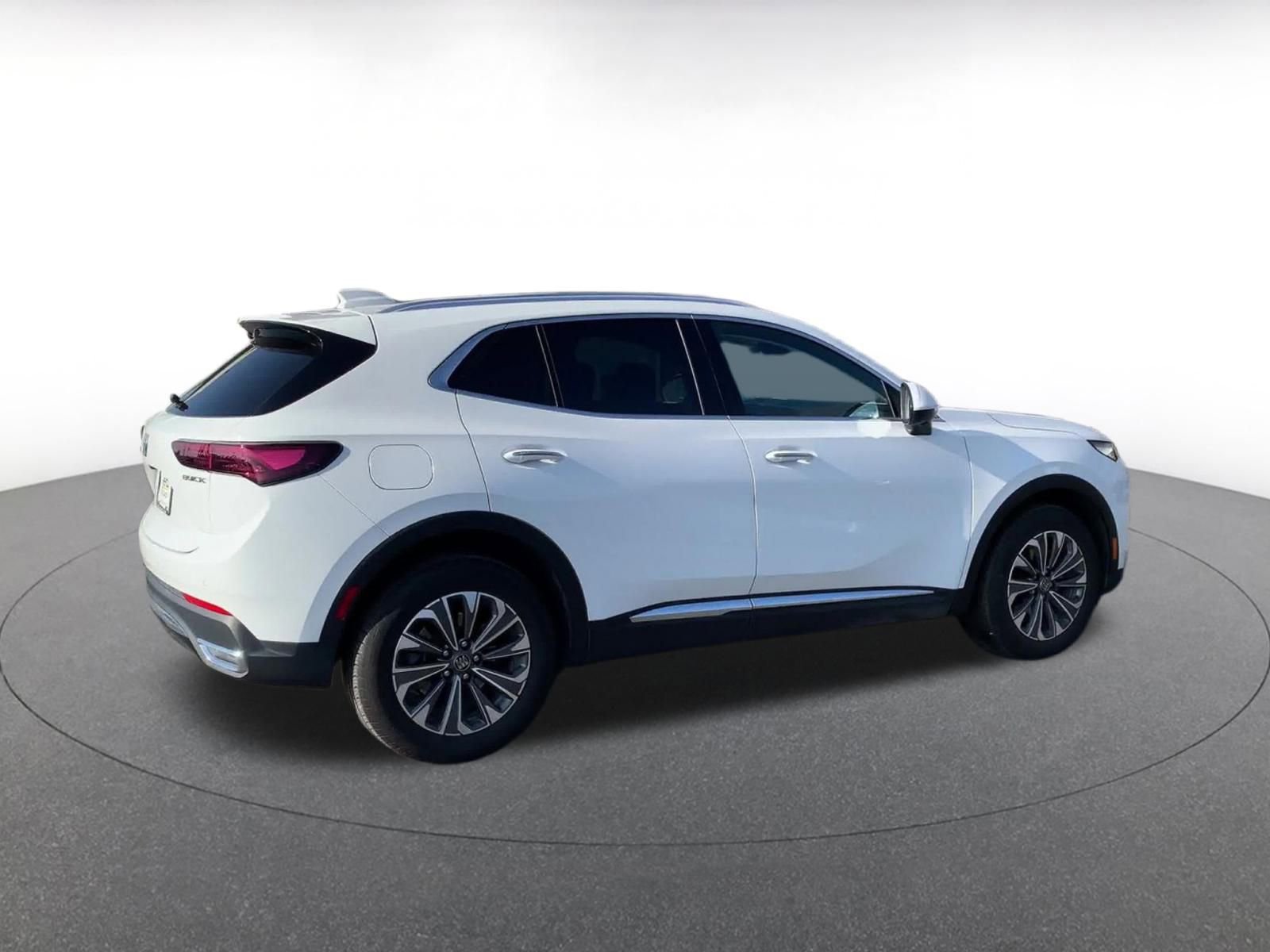 Used 2024 Buick Envision Preferred image 15