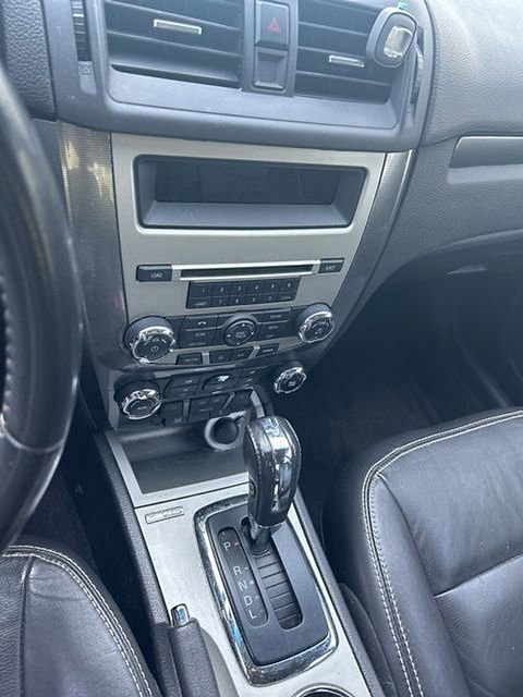 Used 2012 Ford Fusion SEL image 10