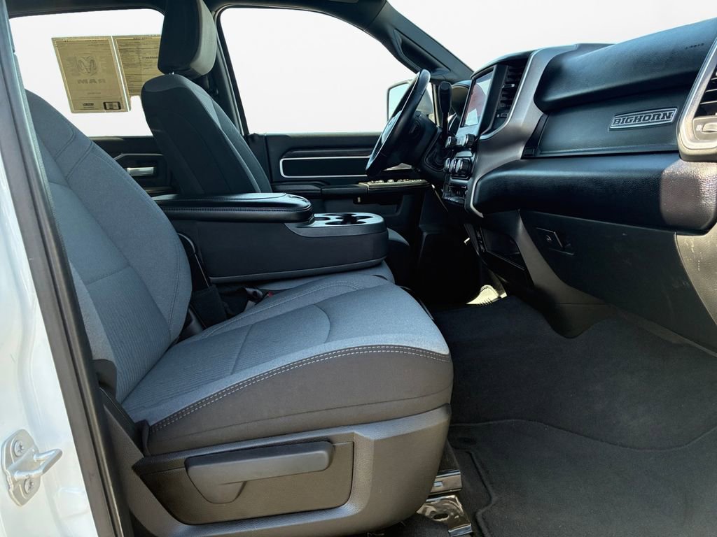 Used 2024 RAM 3500 Big Horn image 24