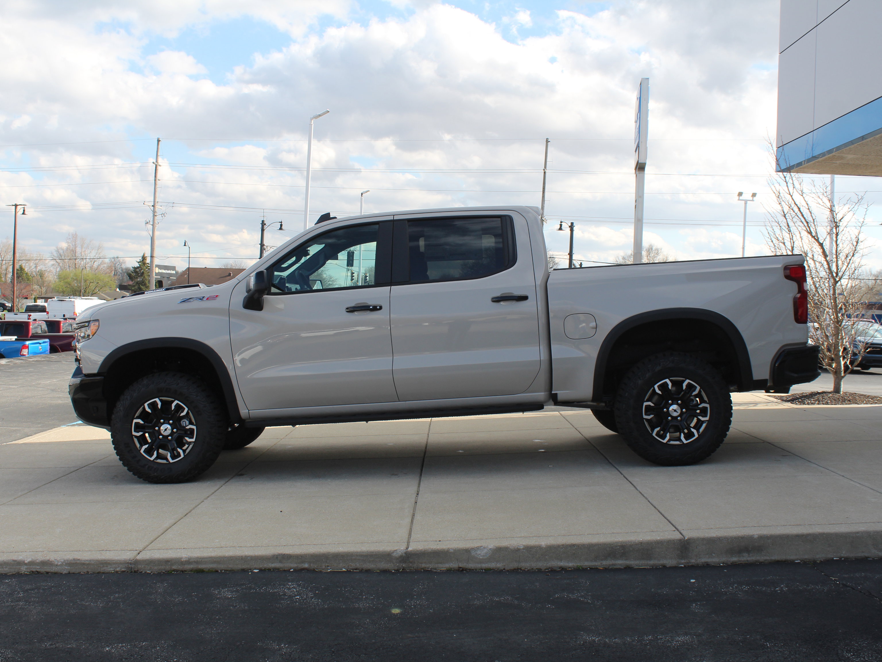 New 2026 Chevrolet Silverado 1500 ZR2 AWD/4WD image 6